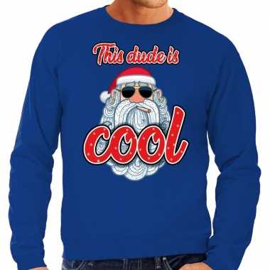 Foute kersttrui stoere kerstman this dude is cool blauw man