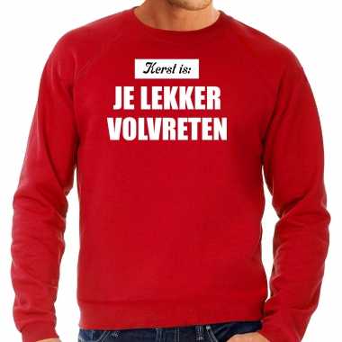 Grote maten kerst is je lekker volvreten foute kersttrui / kerst outfit rood voor man