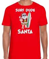 Surf dude santa fun kersttrui outfit rood voor man